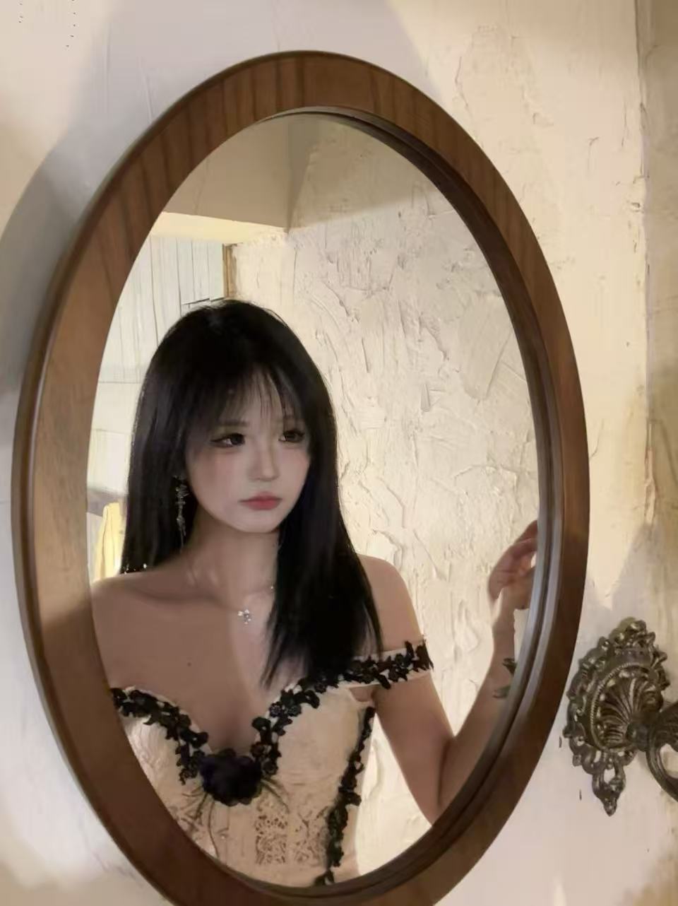 中国🇨🇳72号QQ美丽少女12:00-24:00 第1张图