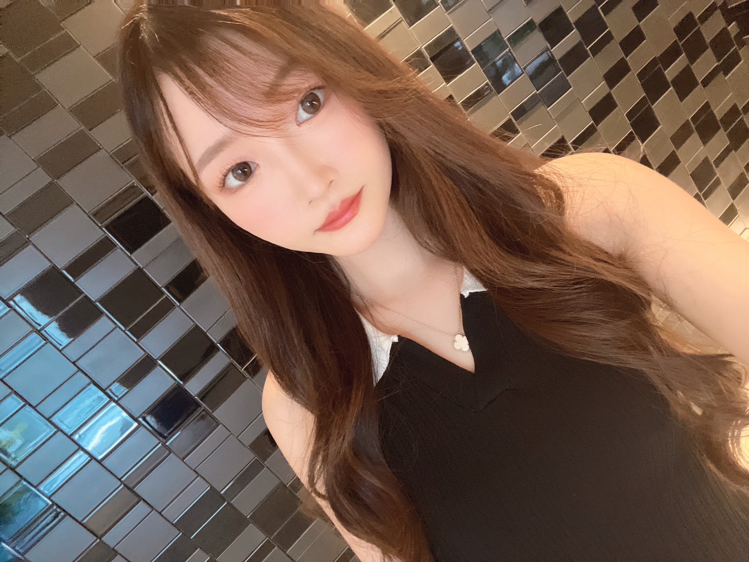 日本🇯🇵829号みな大学生