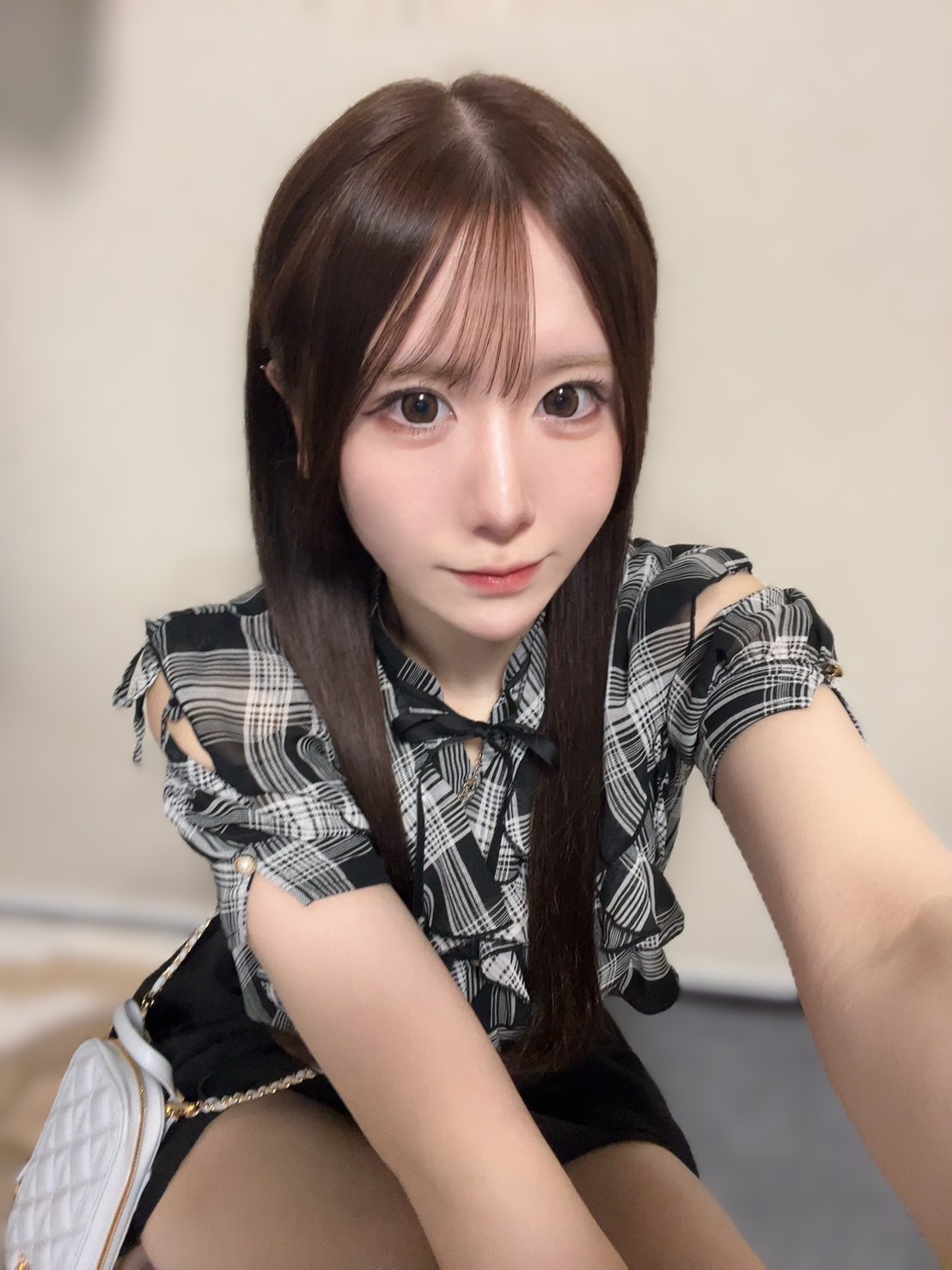 日本🇯🇵66号なな封面模特 第1张图